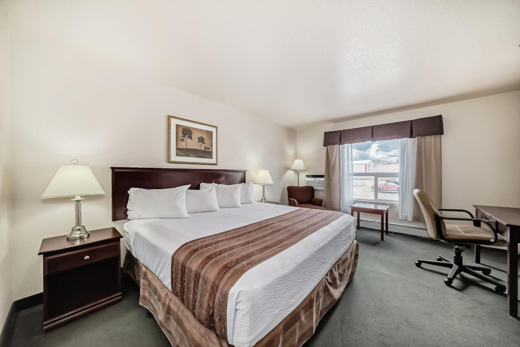 Grande Cache Inn & Suites Esterno foto